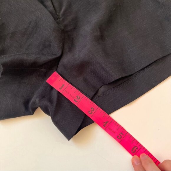 ARITZIA BABATON Agency Linen 3” Short - Picture 9 of 12